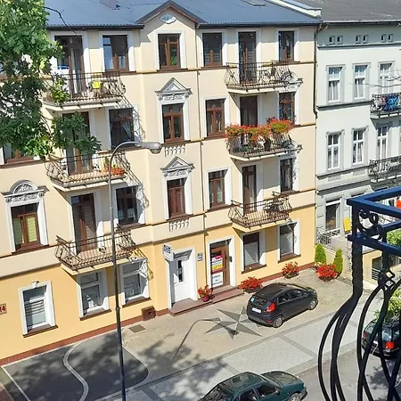 Apartament Atlantic 3 / Pokoje Apartment